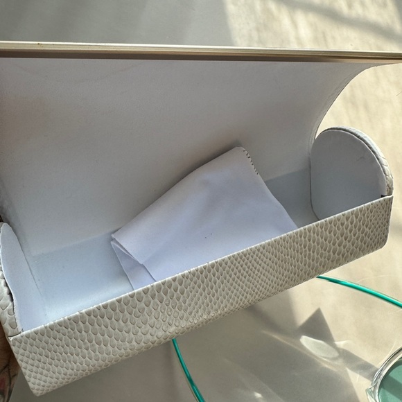 Jimmy Choo Green Sunglasses - Picture 4 of 4